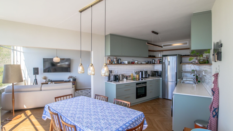 1 Bedroom Property for Sale in Vredehoek Western Cape